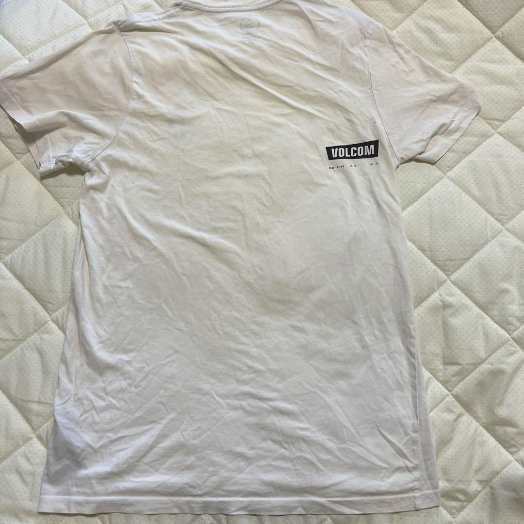 ボードカルチャーブランド VOLCOM（ボルコム）ホワイトＴシャツロゴ Sサイズ — image 5