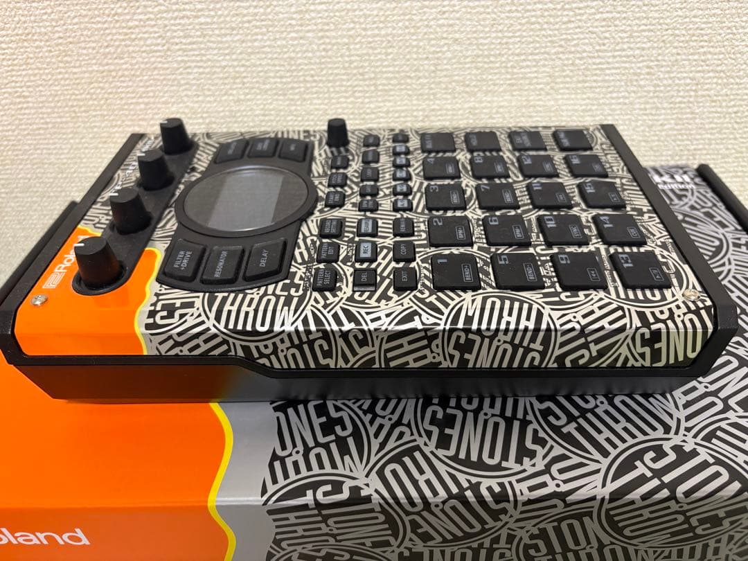 SP-404MKII Stones Throw Limited Edition — image 3