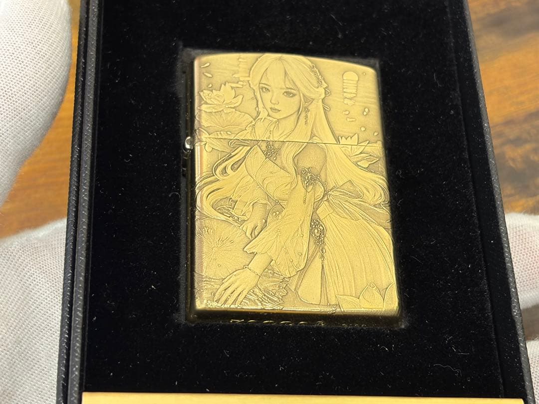新品 綺麗ZORRO 少女の両目彫刻加工 オイルライター真鍮製 喫煙グッズ — image 5