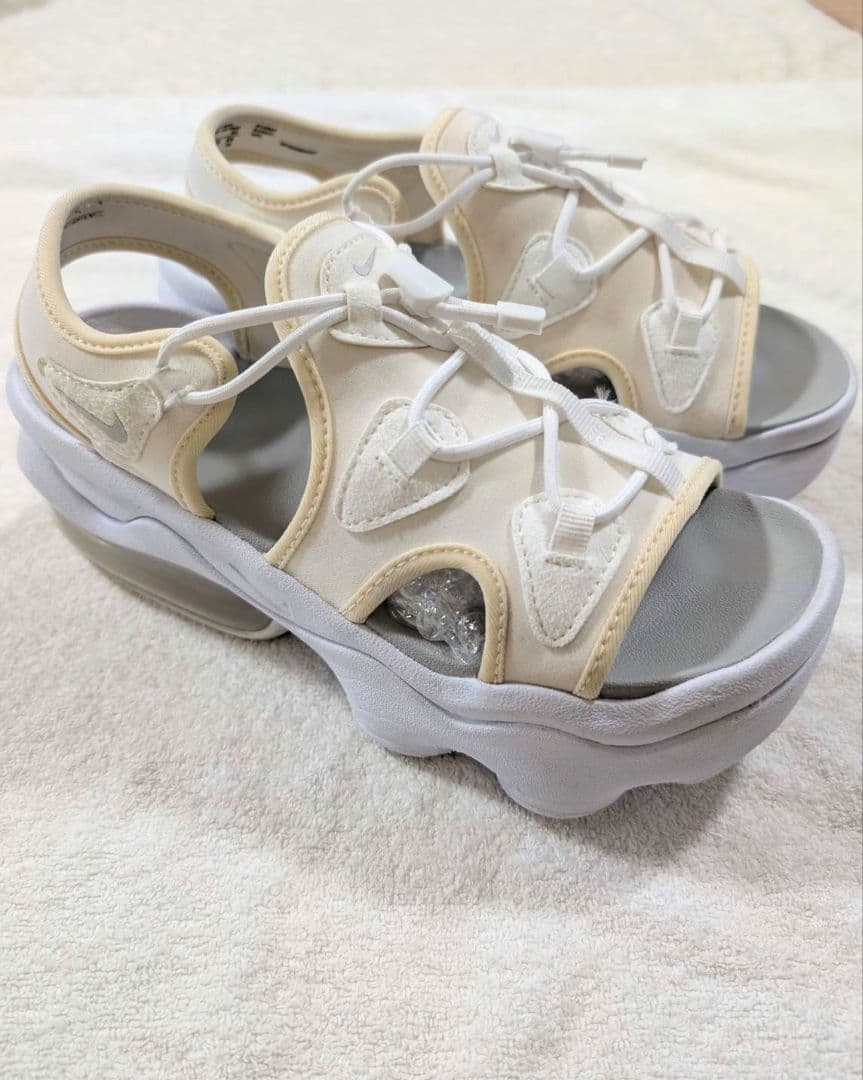 毎日値下げ☆ナイキ エアマックス ココ　ホワイト☆NIKE AIR MAX☆白 — image 2