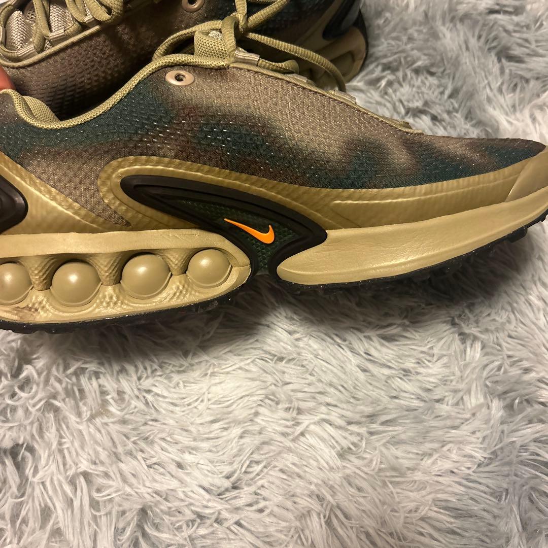 Nike Air Max Dn オリーブ スニーカー — image 3