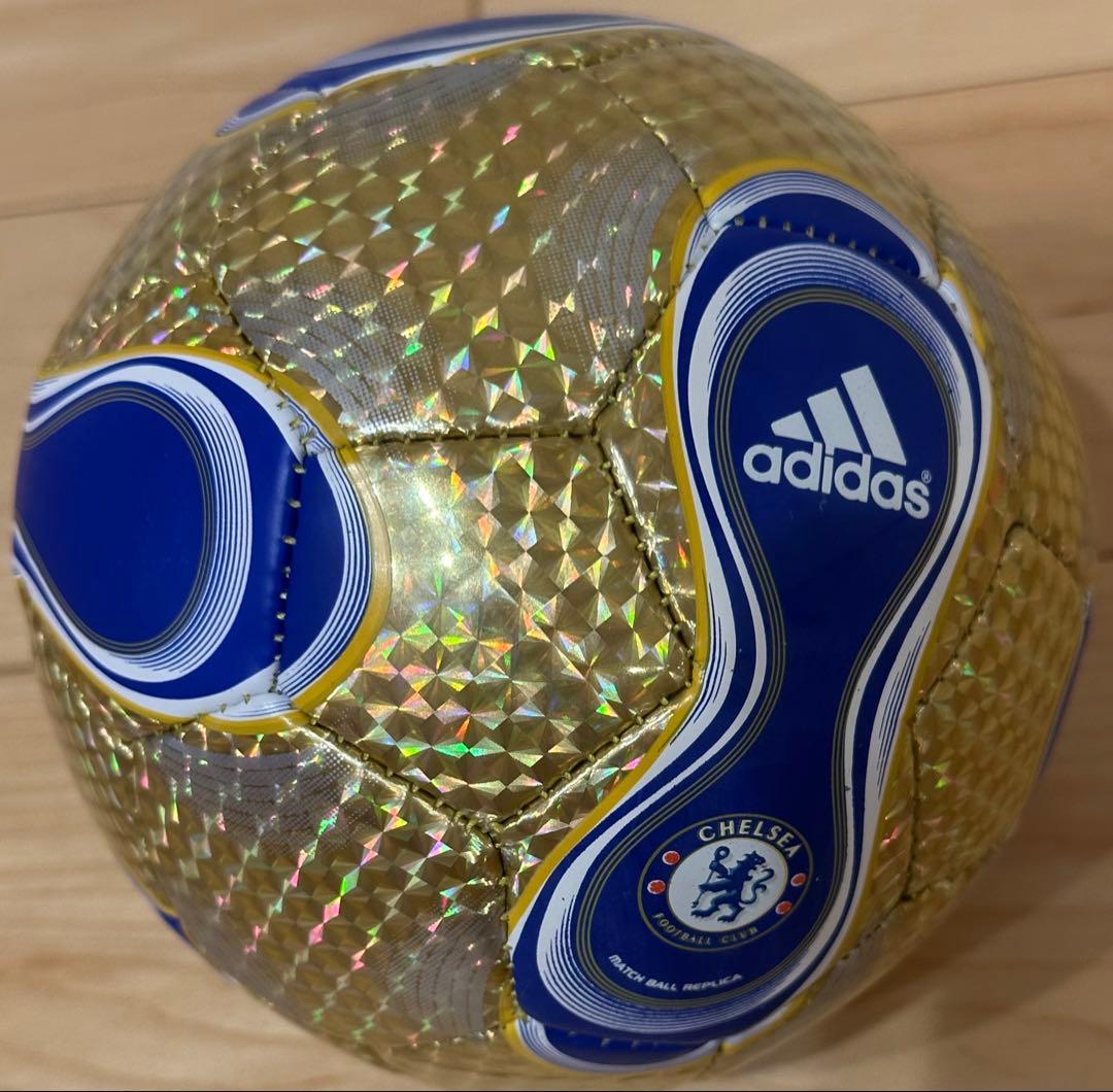 新品 保管品　adidas アディダス　フットボールミニボール 2007 非売品 — image 2