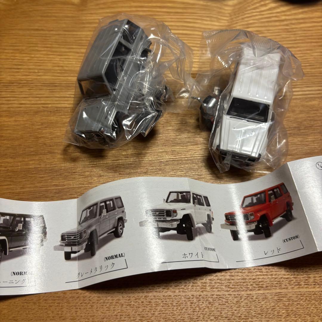 【未開封】TOYOTA LAND CRUISER 70 グレー　ホワイト　2個 — image 2