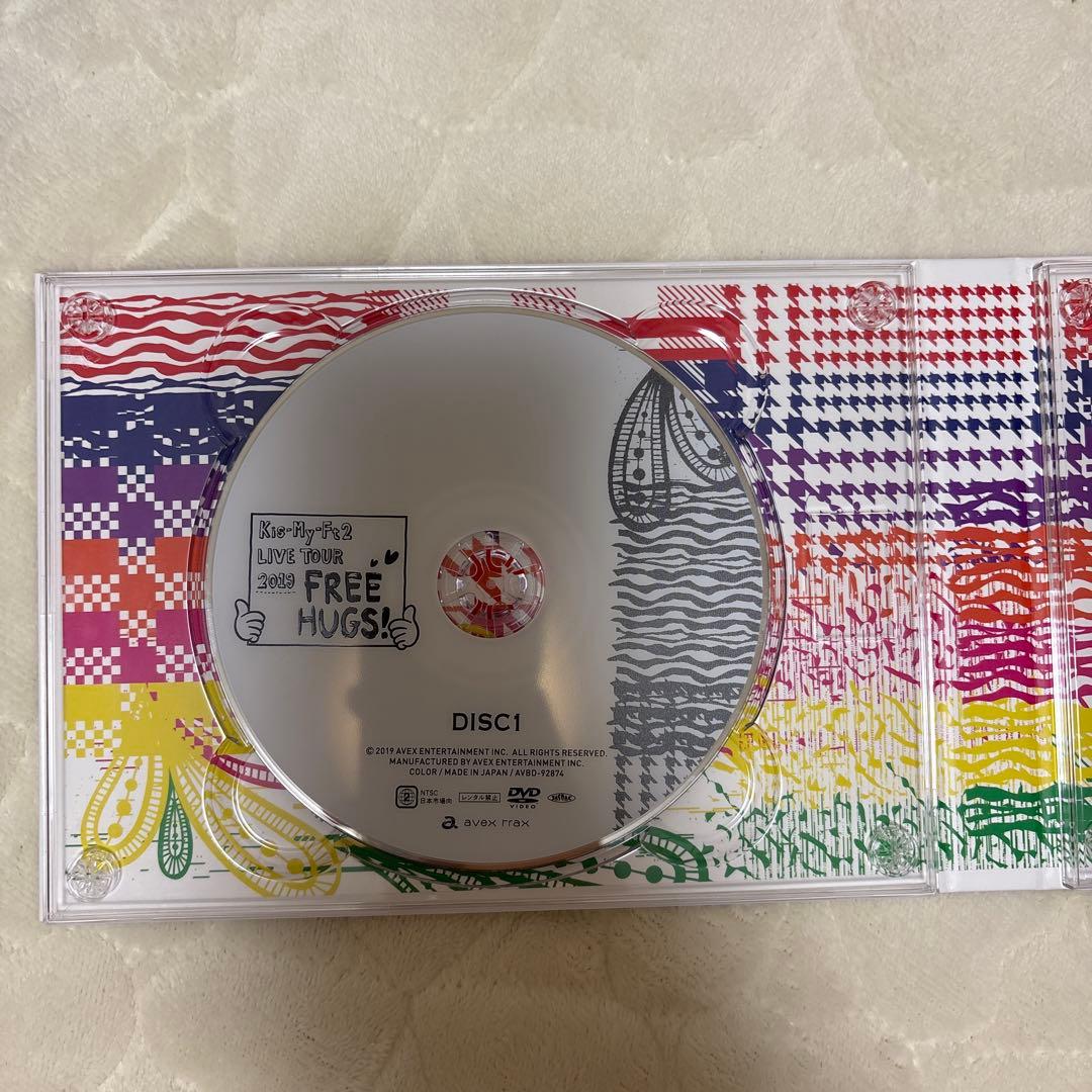 Kis-My-Ft2/LIVE TOUR 2019 FREE HUGS!〈初回… — image 2
