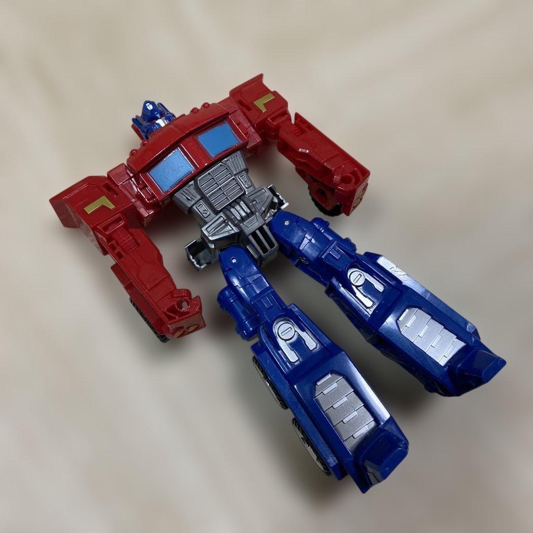 変形ロボットのおもちゃ（中国で購入のため箱・説明書、中国語） — image 2