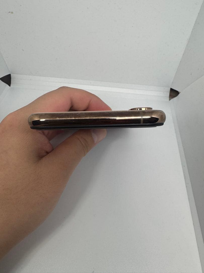 iPhoneXS 64GB　ゴールド　ジャンク品 — image 5