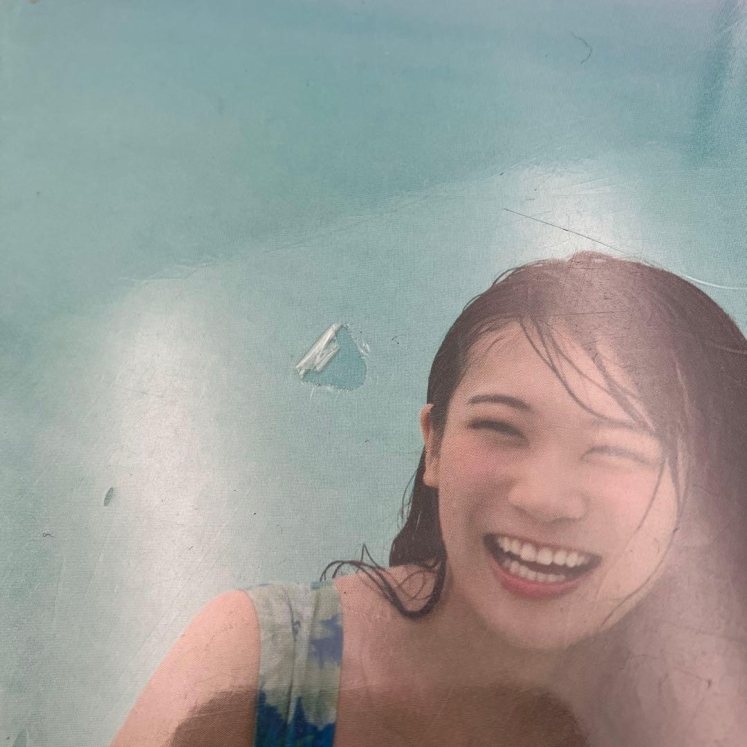 シュリンク　未開封　秋元真夏ファースト写真集 真夏の気圧配置 — image 4