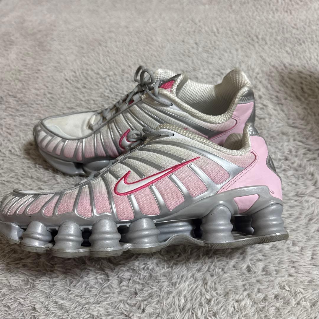 NIKE SHOX スニーカー ホワイト ピンク シルバー — image 4