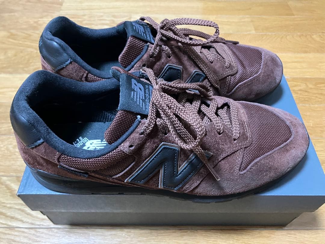 ［値下げ中］ニューバランス CM996 EA2 ブラウン — image 3