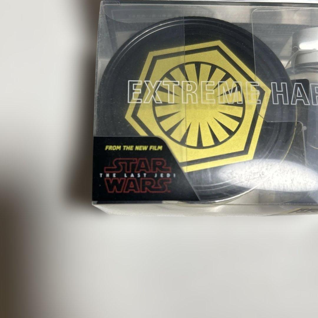 【非売品・限定コラボ】ウーノ ハード スターウォーズ 化粧水付き 新品未開封 — image 2