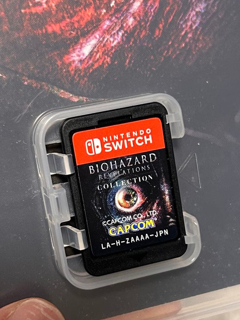 BIOHAZARD REVELATIONS COLLECTION Switch — image 4
