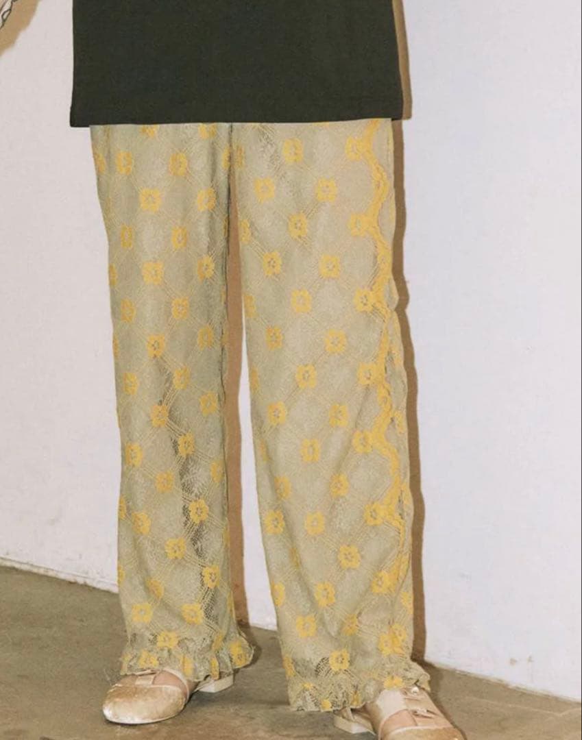 【ほぼ未使用】メリージェニー花柄レース ワイドパンツ イージーパンツ — image 2