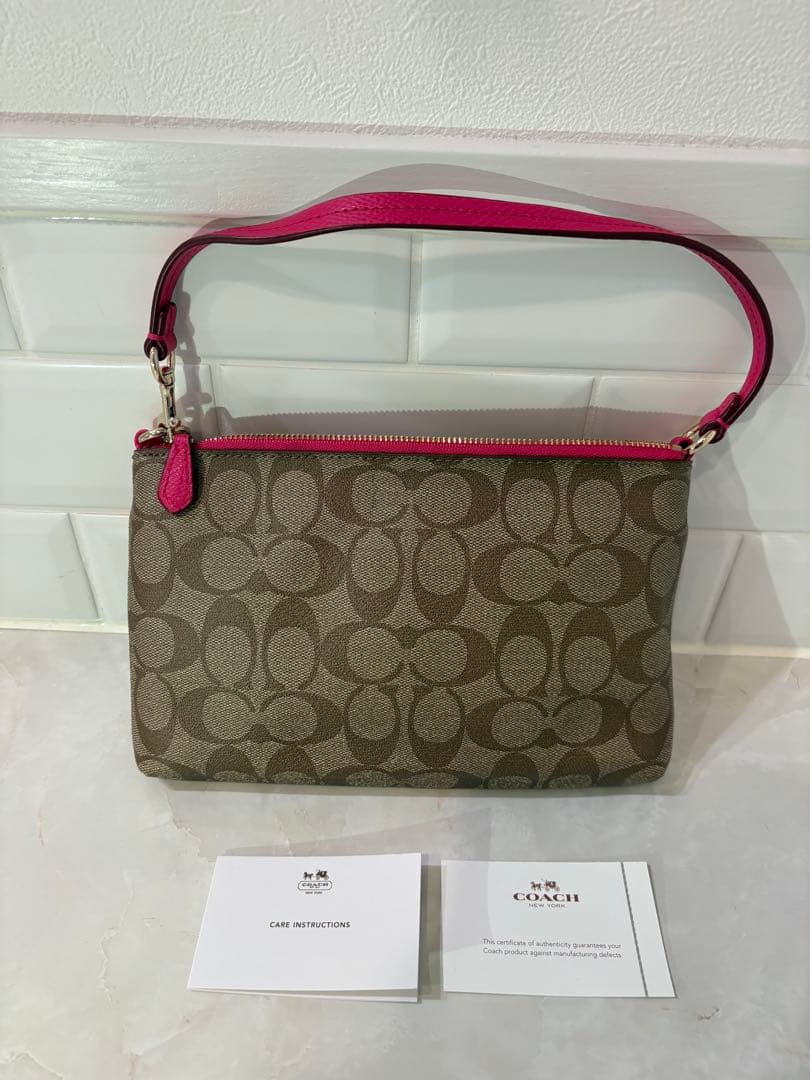 【美品】COACH コーチ ショルダーバッグ ポーチ付き シグネチャー ピンク — image 3