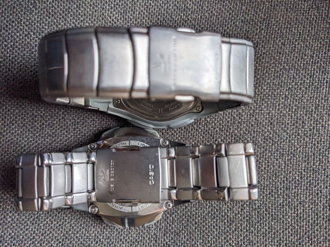 カシオ腕時計電池切れなどのジャンク品5個 — image 4