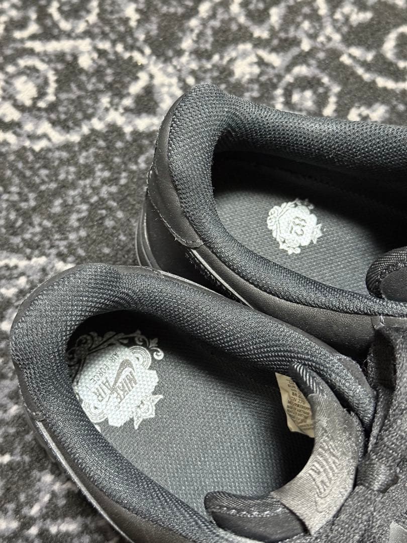 Nike Air Force 1 Black 27cm — image 2