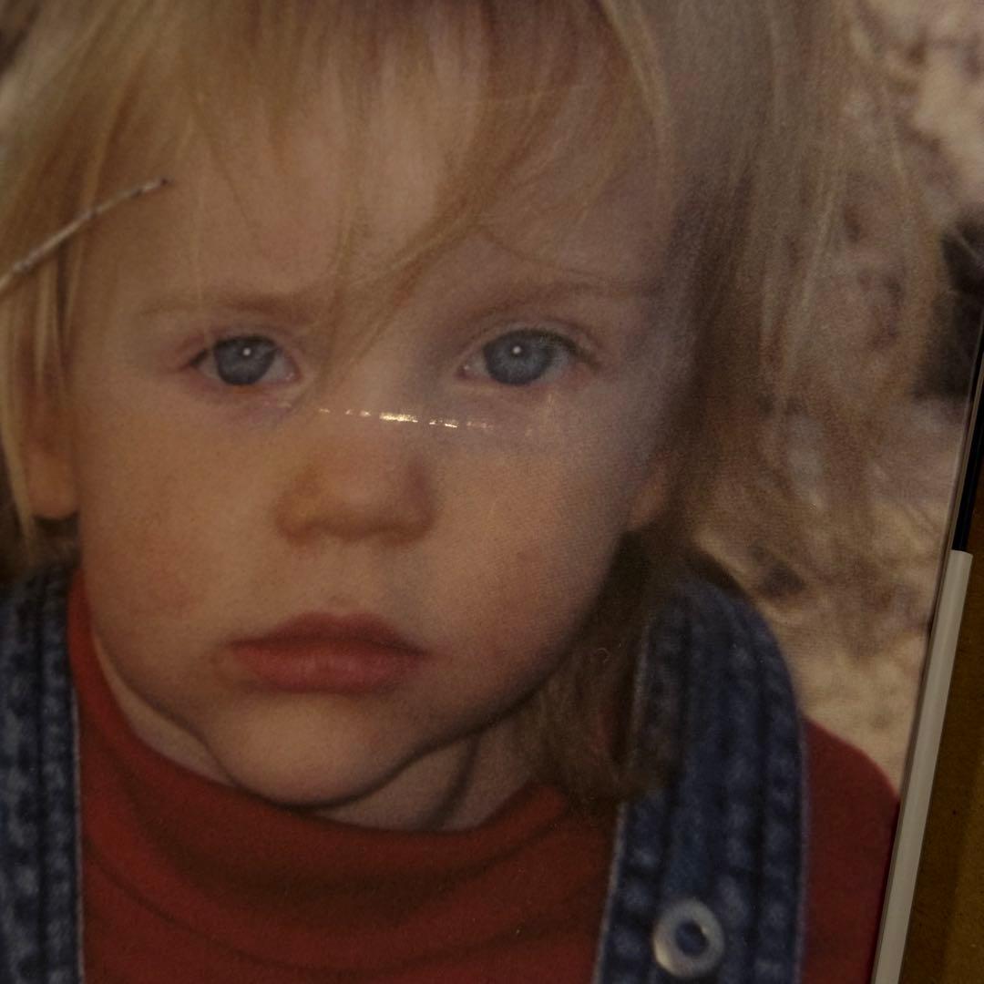 Billie Eilish 写真集 — image 4