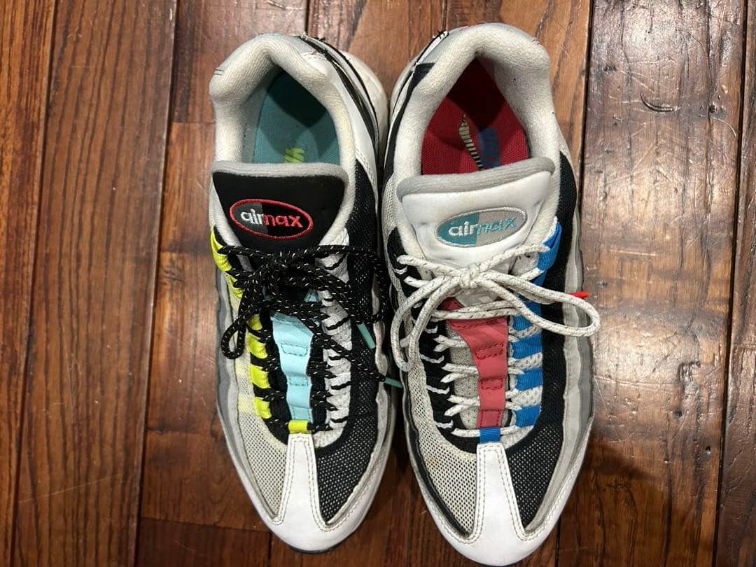 【CJ0589-001】Nike Air Max 95 スニーカー — image 3
