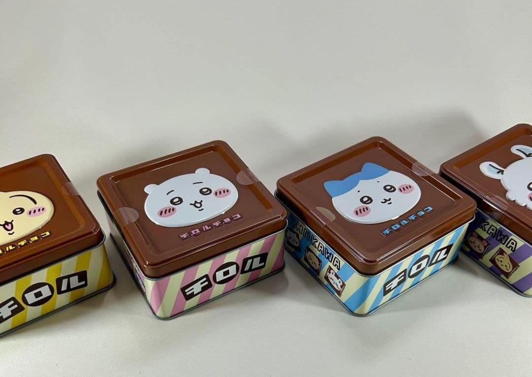ちいかわ チロルチョコ缶 未開封4種セット — image 3