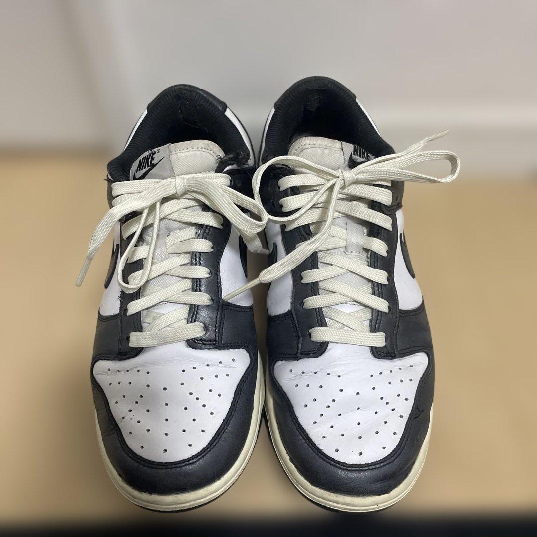 Nike ホワイト/ブラック スニーカー　ダンク　パンダ　ヴィンテージ加工 — image 2