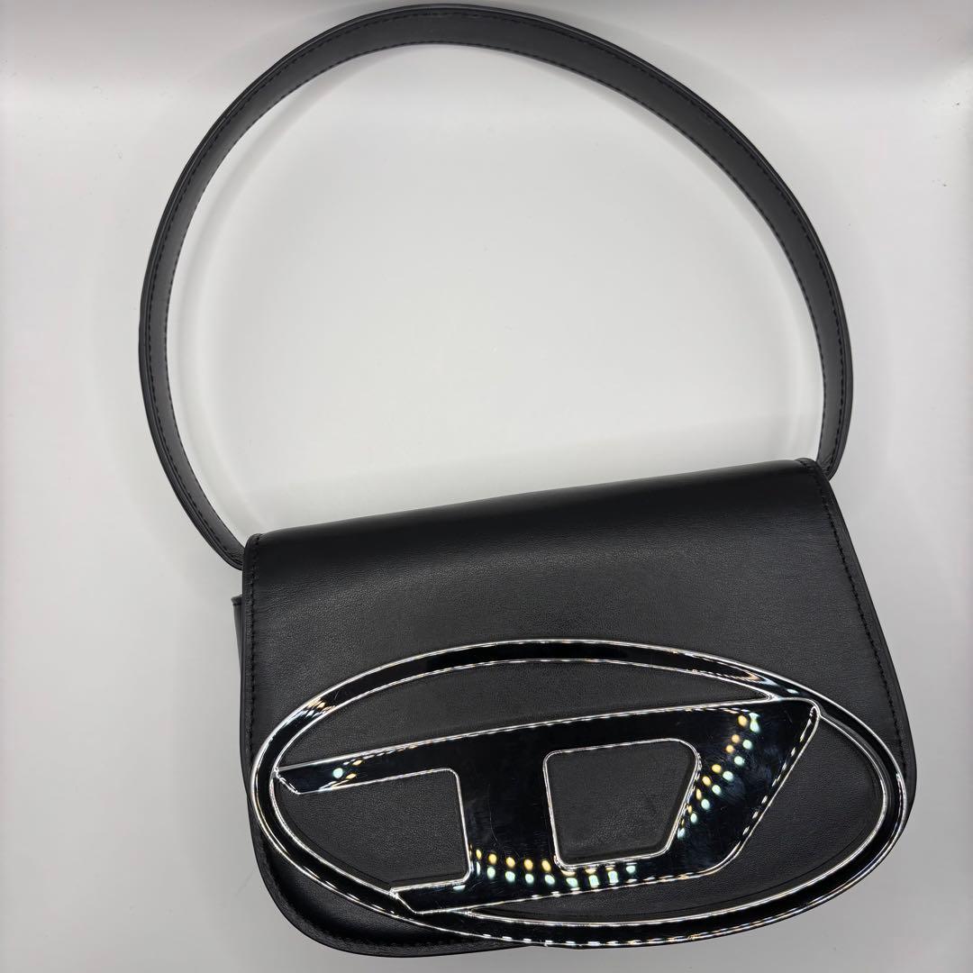 DIESEL ハンドバッグ　1dr ブラック　レザークロスボディバッグ　ロゴ — image 2