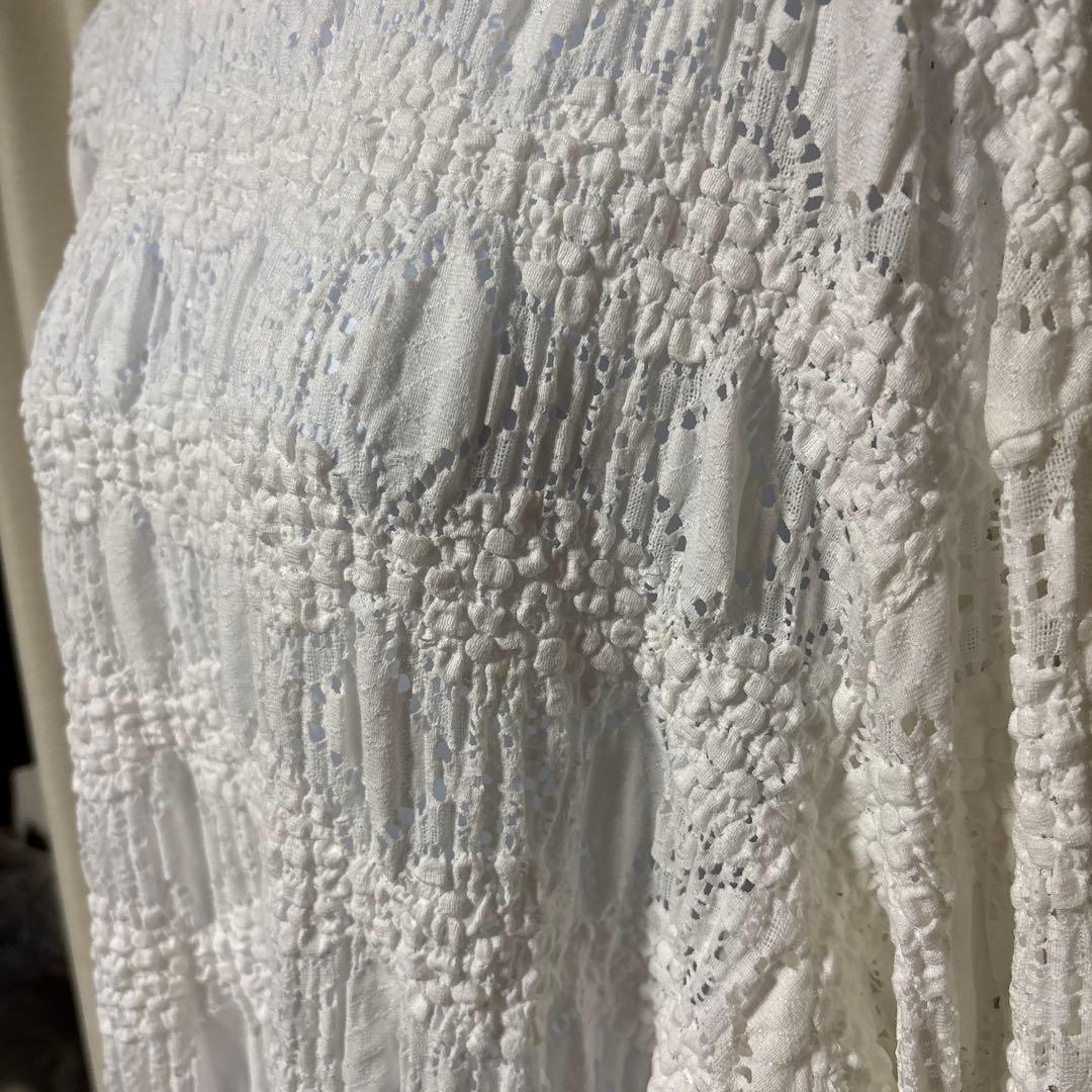 新品！ホワイト レース 長袖 トップス — image 3