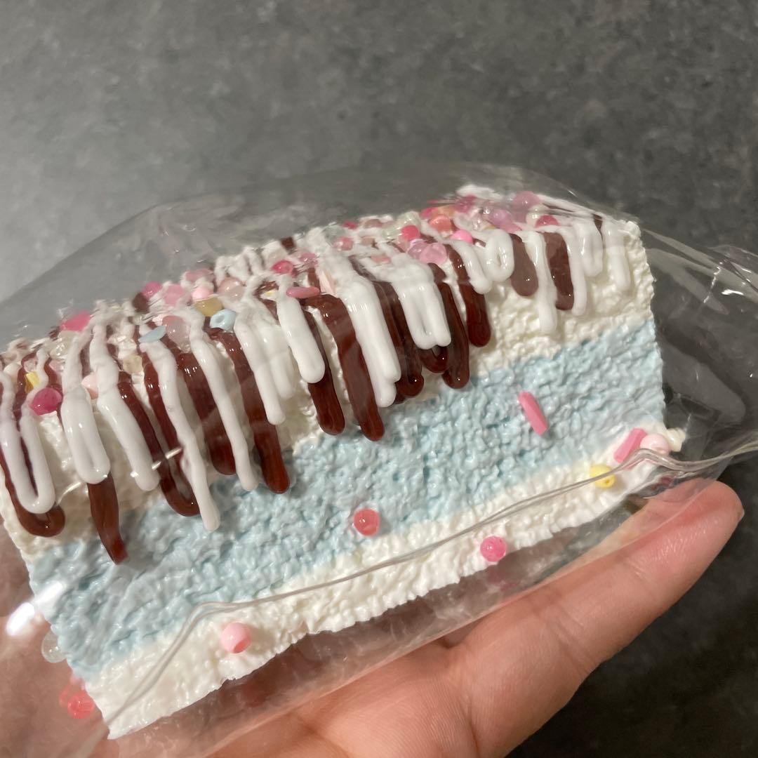 XL 特大ケーキ　スクイーズ — image 3