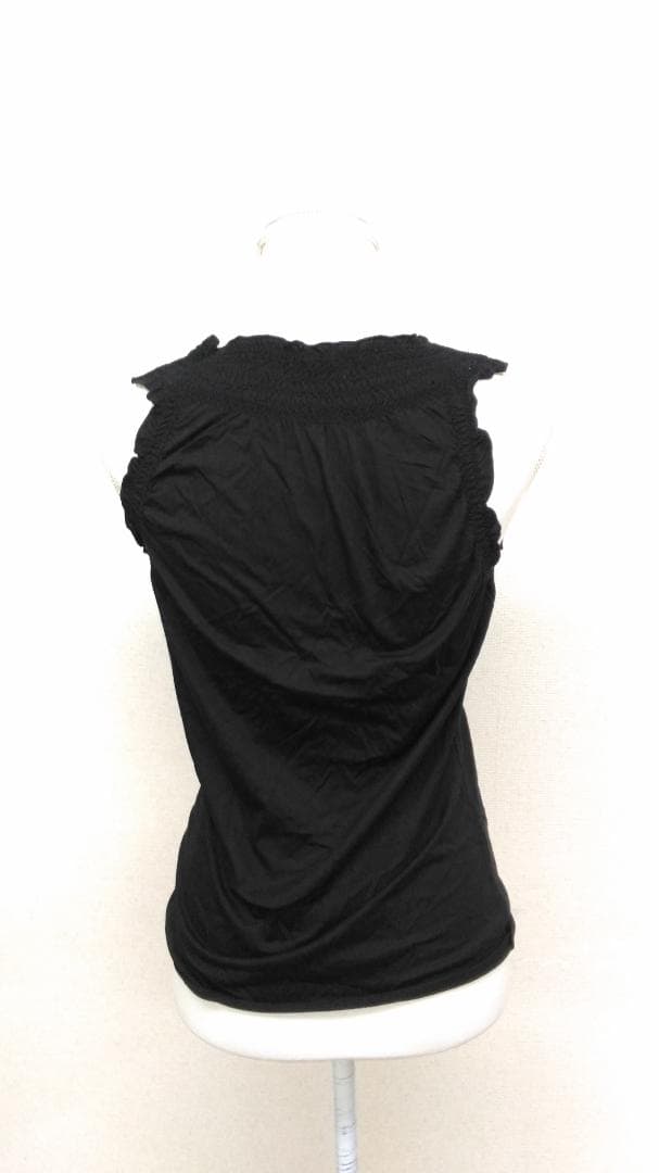 【#573】ブラックノースリーブ Tシャツ フリル付き — image 2