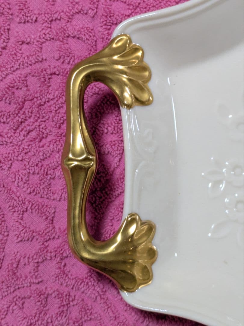 【新品未使用】LENOX 陶器製 大きめ長方形トレイ ゴールドハンドル付き — image 5