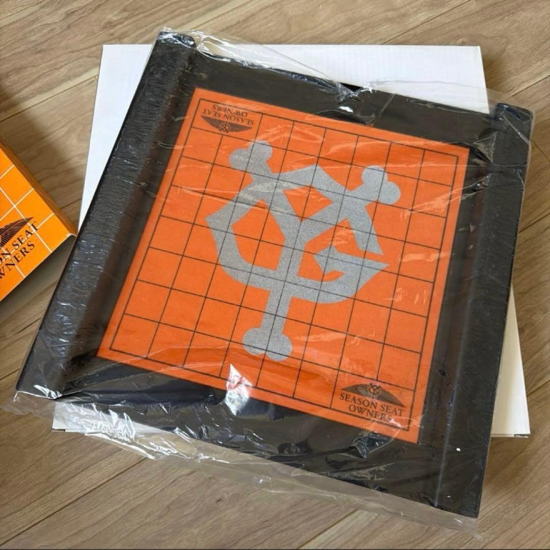 読売ジャイアンツ シーズンシートオーナー記念品　オセロ — image 2