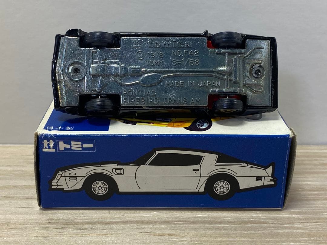 青箱トミカ ポンティアック ファイアーバード トランザム — image 5