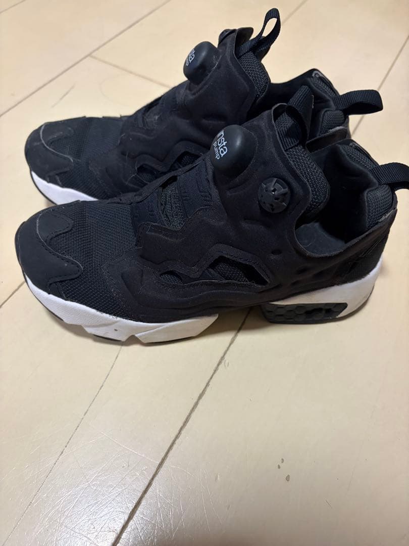 Reebok スニーカー ブラック US4 — image 2