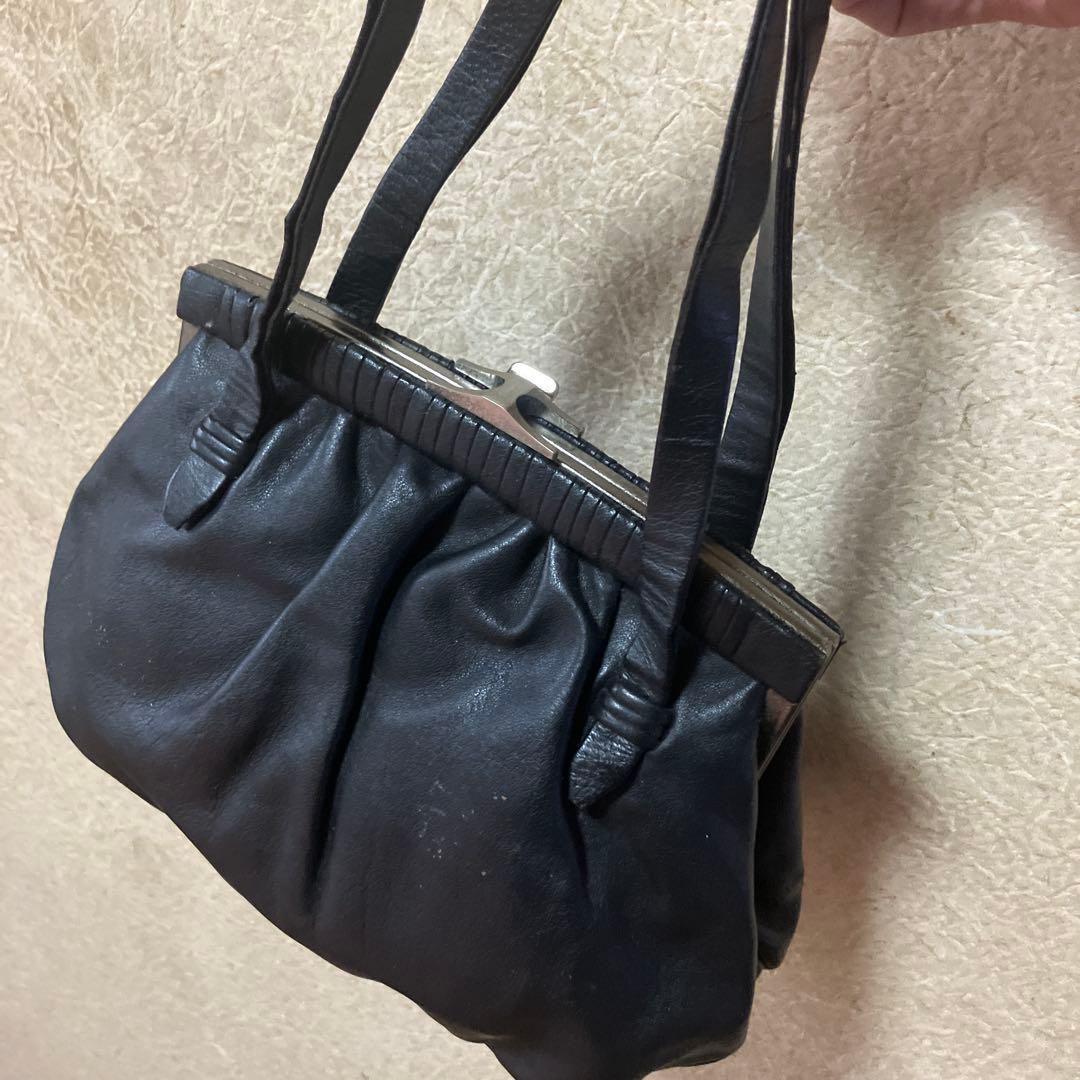 中古品♤黒い布製ハンドバッグ — image 2