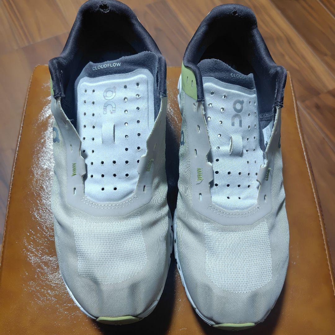 On Cloudflow 4 メンズ25.5cm ランニングシューズ — image 3