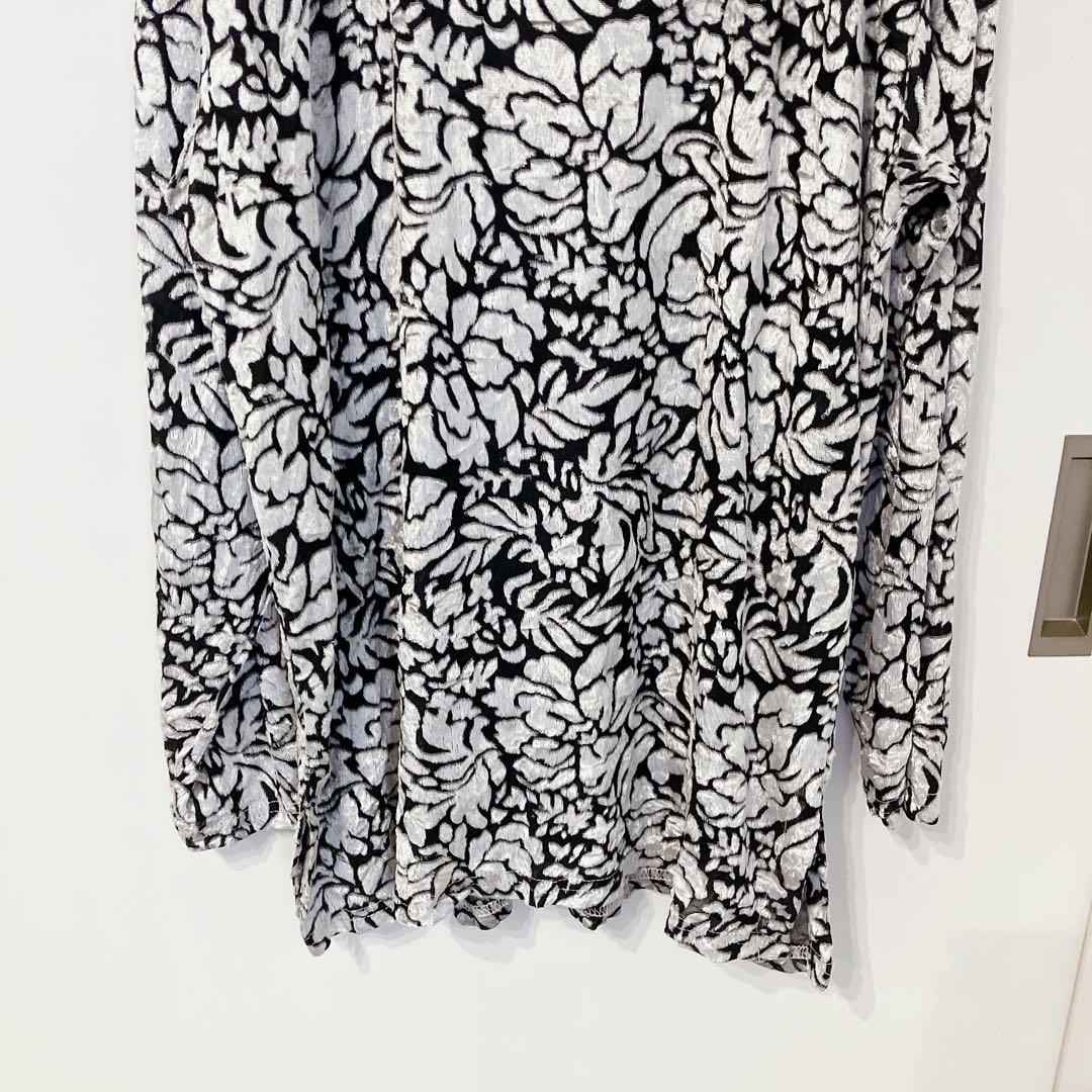古着✨総柄 ベルベット カットソー モノトーン 花柄 L〜XL相当　透け感 — image 5