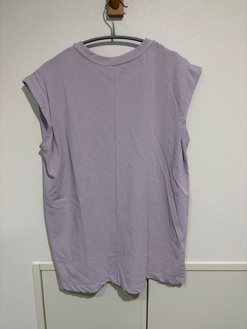 Mila Owen 肩タックノースTシャツ ラベンダー — image 2