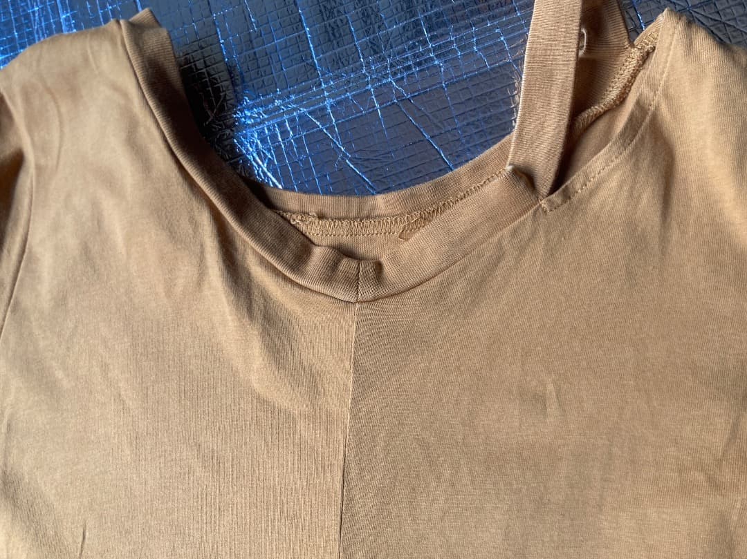 AZUL　半袖 Aライン Tシャツワンピ　黄色系 — image 3