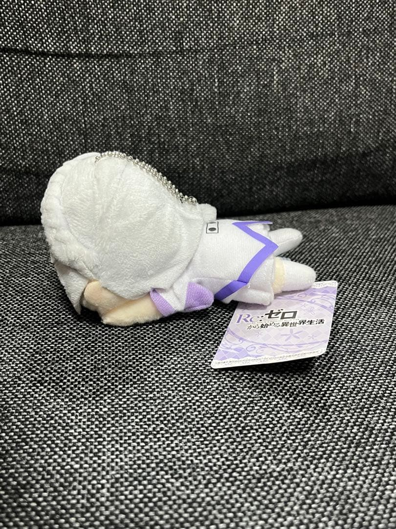 【新品】リゼロ エミリア 寝そべりキーチェーンマスコット — image 5