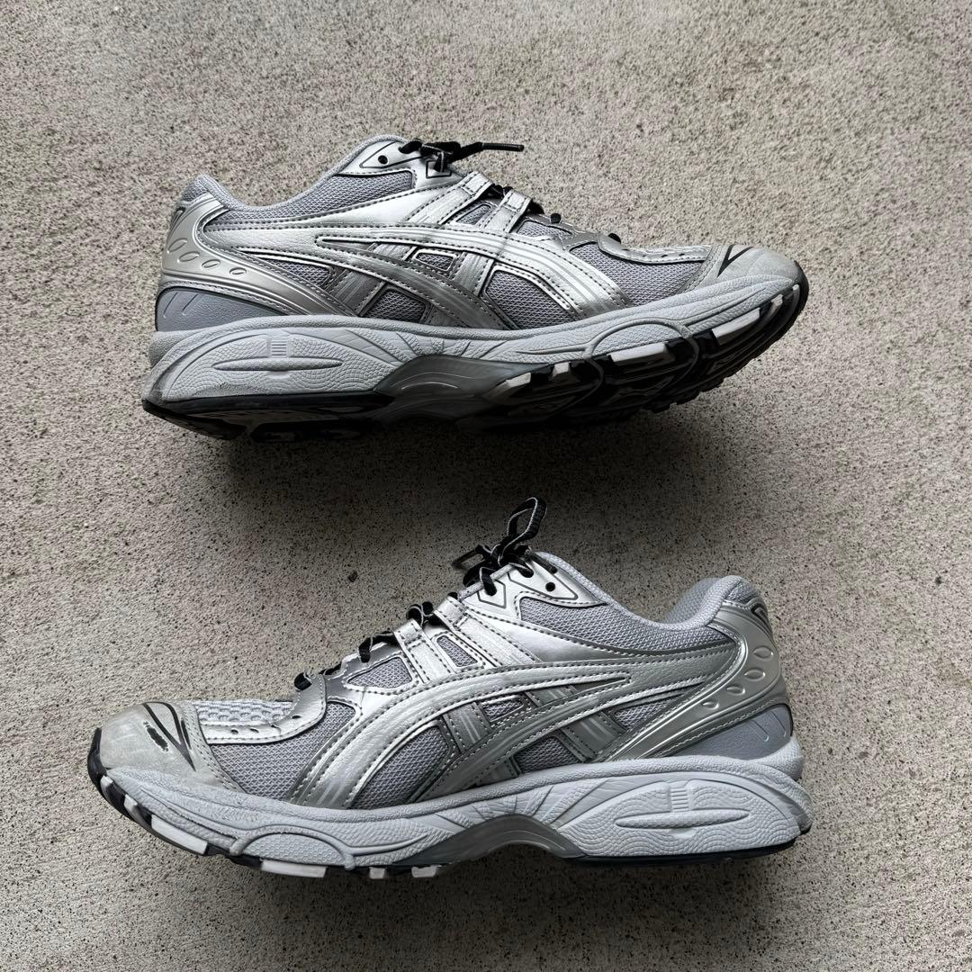 ASICS gel kayano legacy pure silver — image 2
