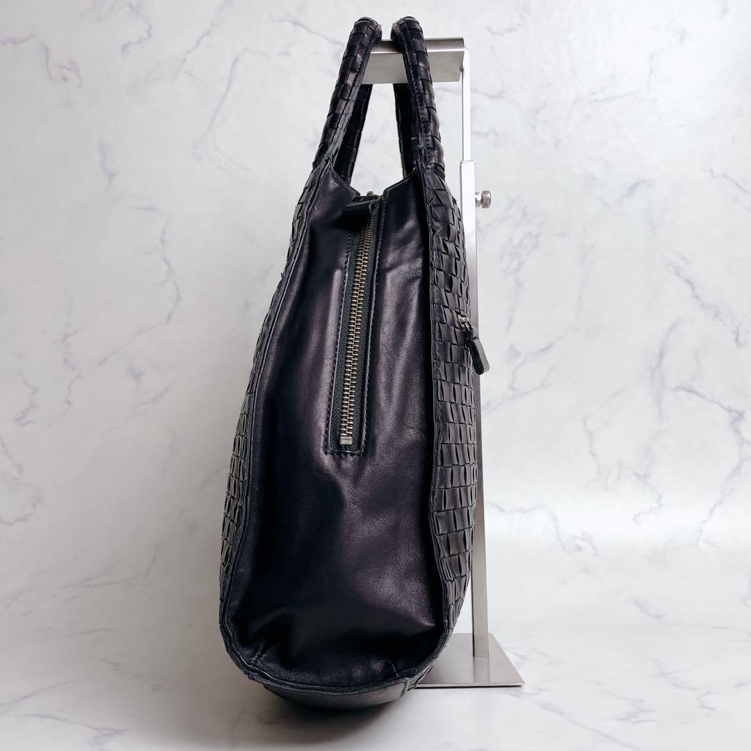 美品✨B.stuff イントレチャート ハンドバッグ メッシュ 編み込み 黒 — image 4
