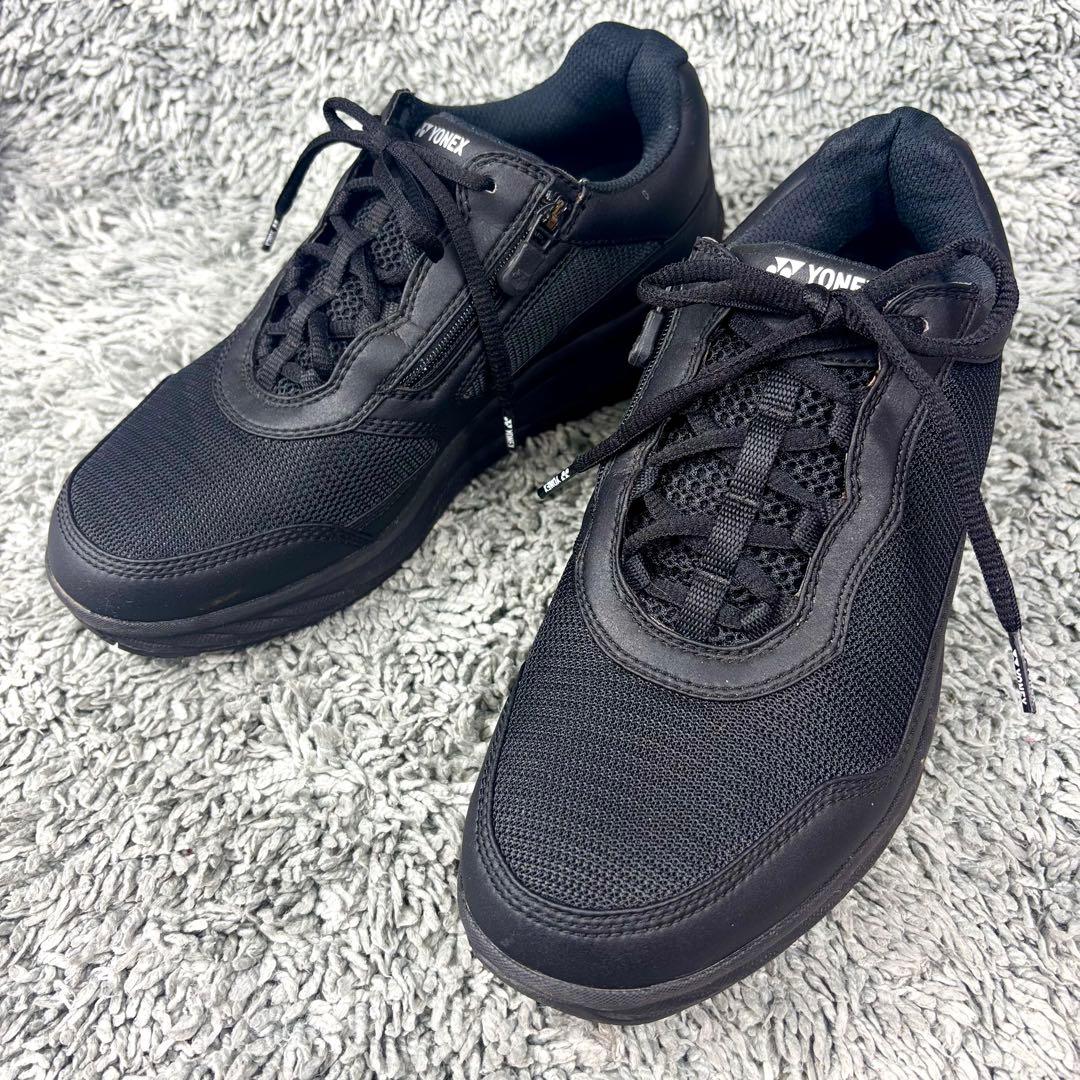 極美品✨【ヨネックス】（25.5）ウォーキングシューズ MC108 メッシュ — image 2