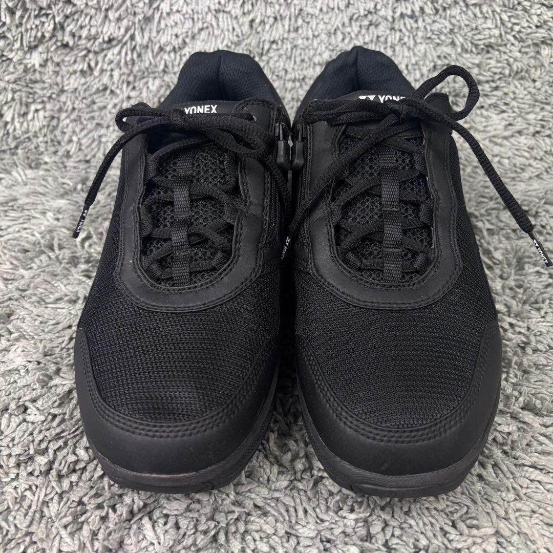 極美品✨【ヨネックス】（25.5）ウォーキングシューズ MC108 メッシュ — image 3