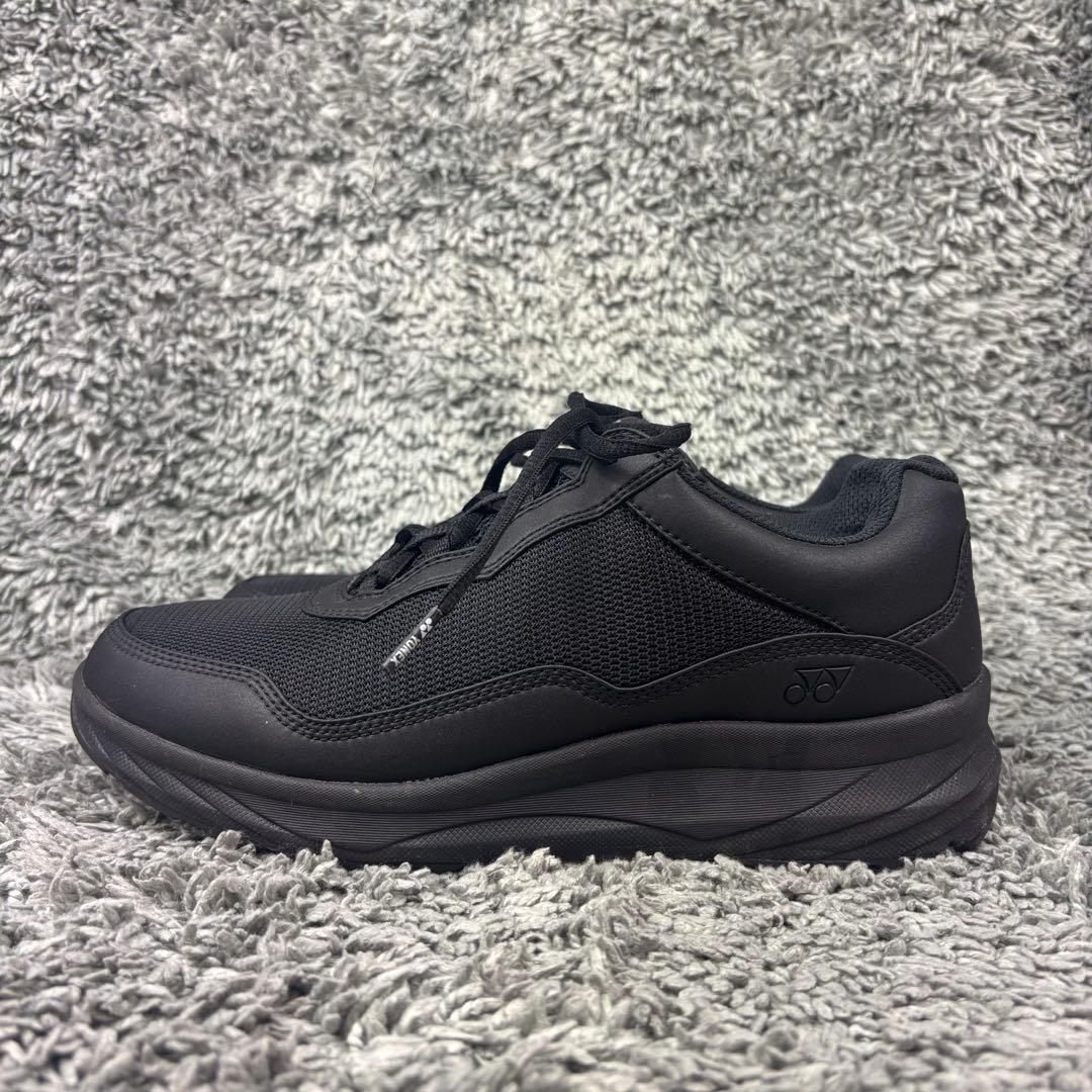 極美品✨【ヨネックス】（25.5）ウォーキングシューズ MC108 メッシュ — image 4