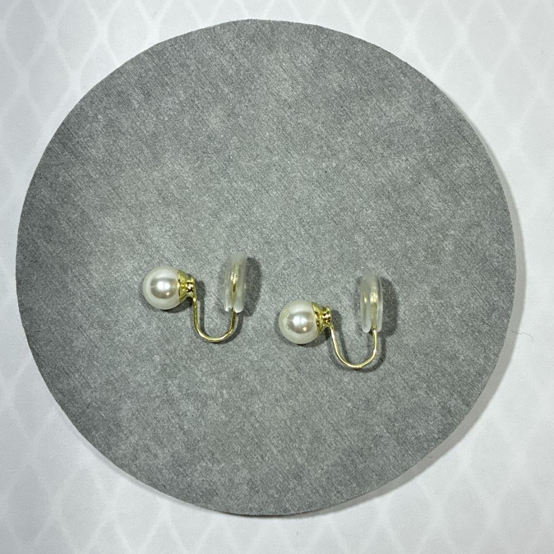 パールイヤリング 8mm ノンホール シリコン付き ゴールド金具 フォーマル — image 3