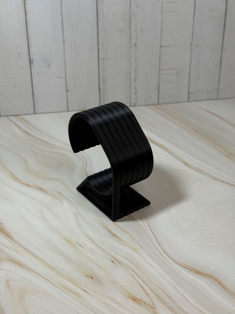 プラスチック製腕時計スタンド — image 3