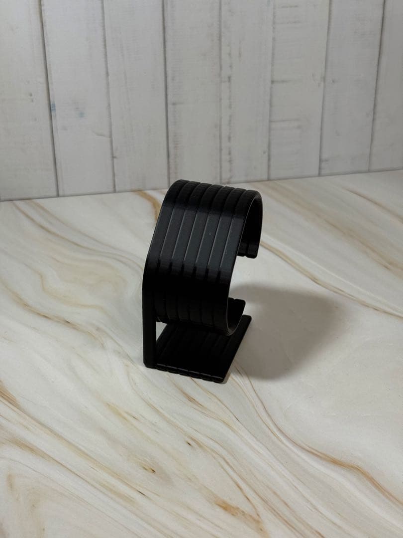 プラスチック製腕時計スタンド — image 4