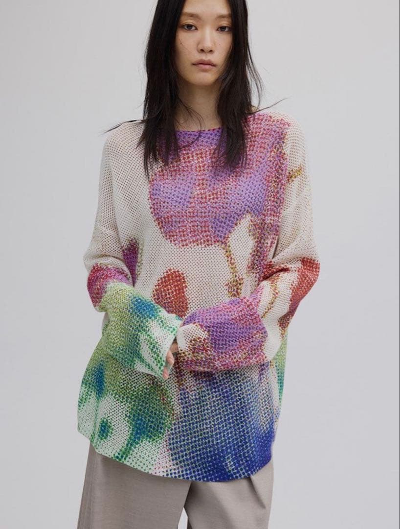新品未使用　LOW RESOLUTION FLOWER KNIT TOP — image 2