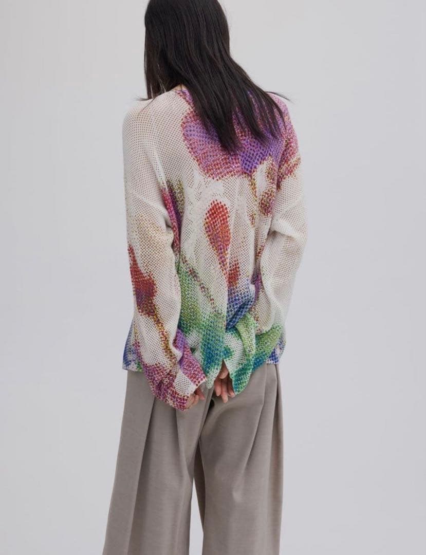 新品未使用　LOW RESOLUTION FLOWER KNIT TOP — image 3