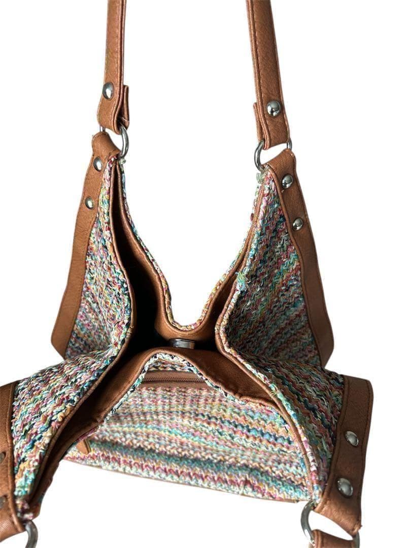 マルチカラーストライプハンドバッグ — image 3