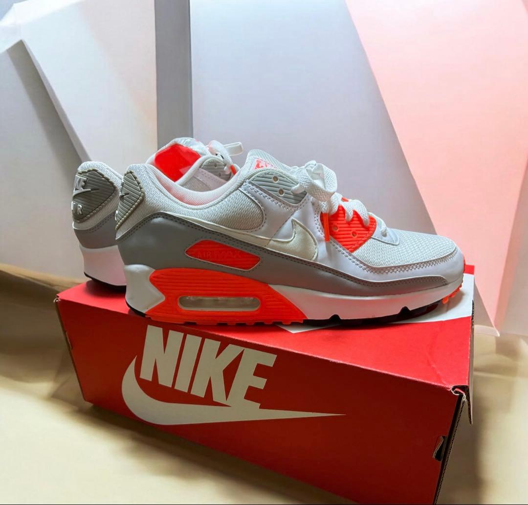 試し履きのみ　超美品　NIKE エアマックス90 オレンジ　27cm — image 2