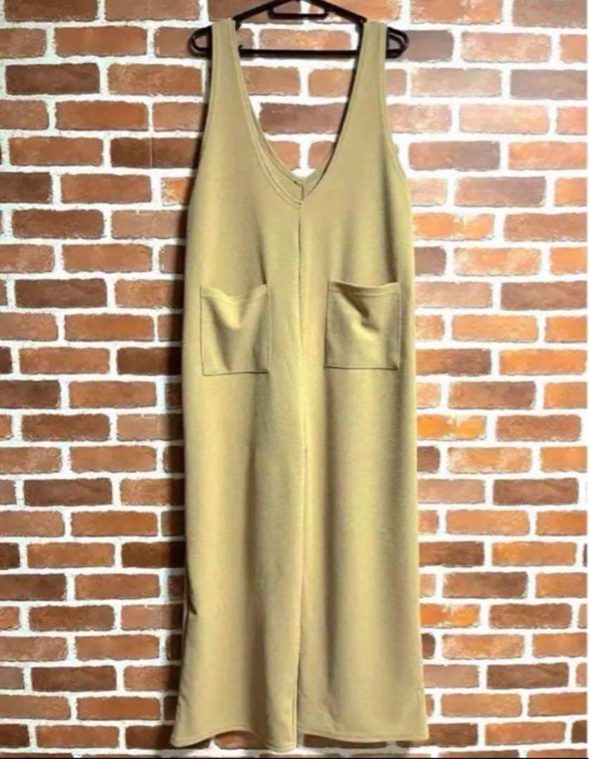 ⭐️即購入OK⭐️ Vネックオールインワン　beige ベージュカラー — image 4